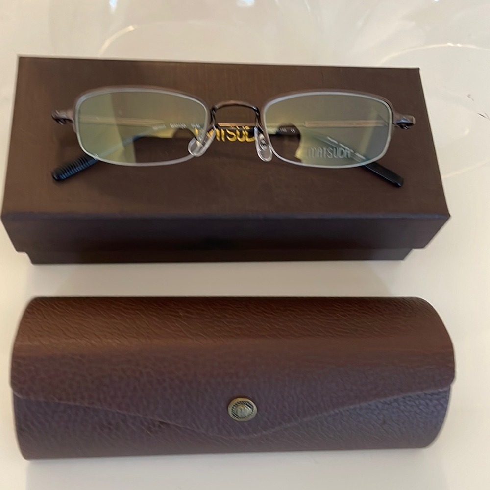 Matsuda square optical frame